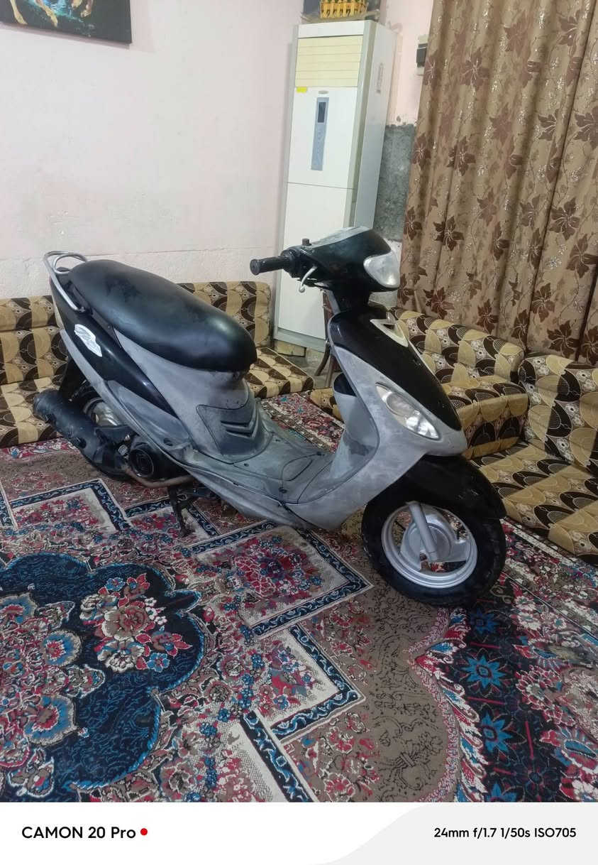 ماكس منغولي 50 بلاد ختم واحد جاهزه وكامله علخير سلف هندر كهربأيات قفل جنطه قفل سكان دبلات بريكات لايت بك لايت اشاير هورن كله شغال كلشي ماتخسر عليه سعر (550) بيه مجال الشراي يتصل ويدلل


**إذا كنت صاحب هذا الإعلان وتريد حذفه لأي سبب، رجاءا أرسل رسالة إلى الدعم الفني**