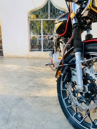 دراجة هوندا • ٢٠٠سي سي • حمرين