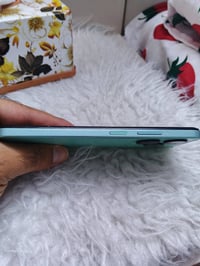 انفنكس ذاكره 128 جهاز امانه الله مصلح بي شاشه وهسه حاليا بي ايسي مالته...