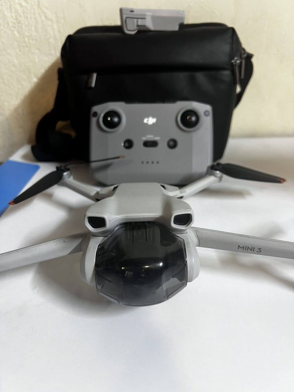 سلام عليكم
مني ثري سنكل 
مكاني بغداد 
***********
