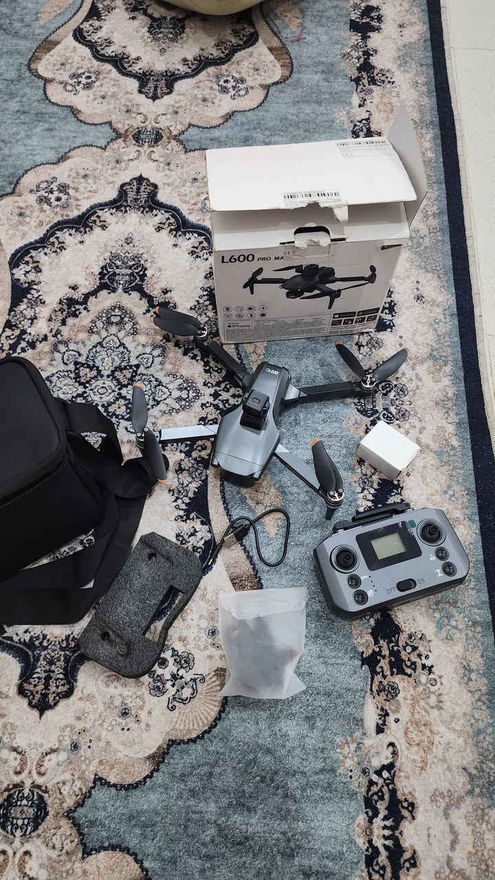 ابيعه ع وضعه L600كنبل
مكان ميسان    
***********
