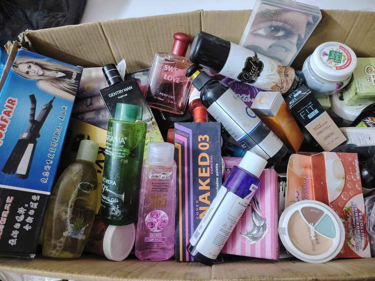 عروضنا جديده 
 اهلا وسهلا عيوني 
مكياج العدد 80 قطعه ب 20,000 والتوصيل مجاني هذا العرض لفتره محدوده
@إشارة


**إذا كنت صاحب هذا الإعلان وتريد حذفه لأي سبب، رجاءا أرسل رسالة إلى الدعم الفني**