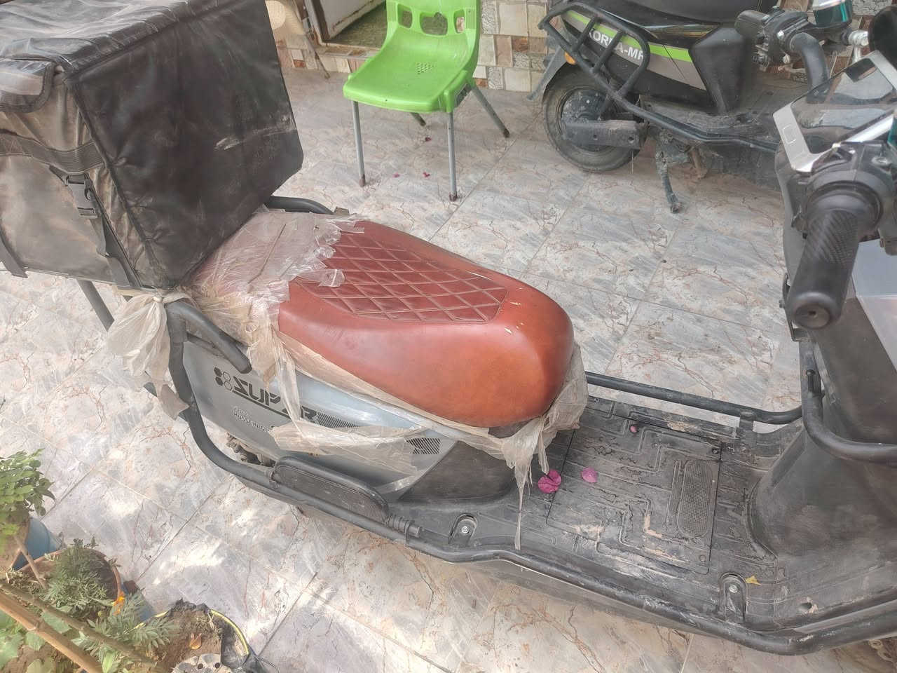 للبيع 6بطاريات 550


**إذا كنت صاحب هذا الإعلان وتريد حذفه لأي سبب، رجاءا أرسل رسالة إلى الدعم الفني**