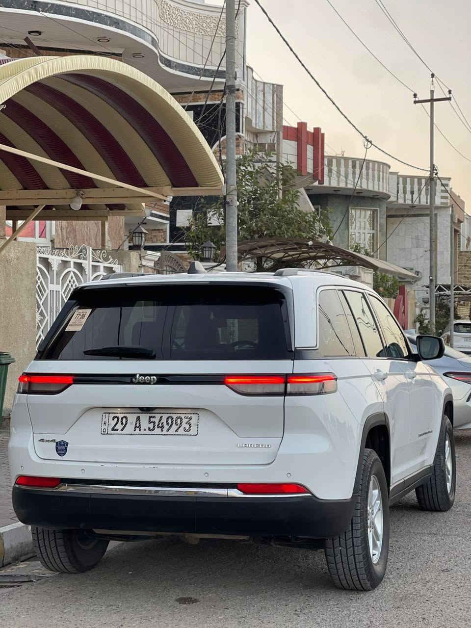 جيب لاريدو موديل 2024🇺🇲
السياره كلين تايتل 
مكفول كفاله عامه 
السياره نص فول 
السياره حلوه ونضيفه 
ماشيه 63mi
السياره داخله كتاب شهداء 
☝️☝️للاستفسار ***********
المكان كوت دور العمال//
