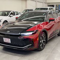 كراون ليمتيد • ٢٠٢٣ • ضرر ٢ باب