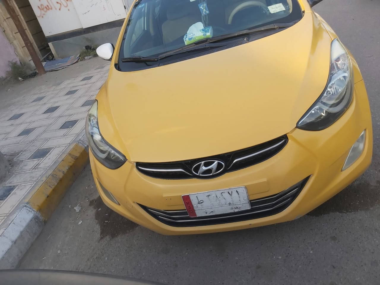 النتره مديل 2012ي فول المواصفات محركها 1800رقم بغداد بسمي مكان سياره ناصريه سعرهه 100
رقم تلفون ***********
