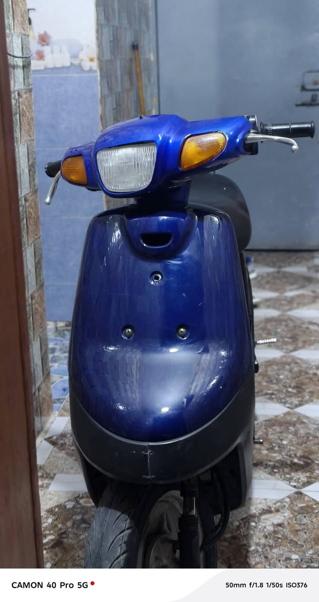 السلام عليكم دراجه بترا للبيع النقص اللي بيها باتري تشتغل سلف عنوان ناصريه مركز ومراوس اراوس قول للبيع***********/300
