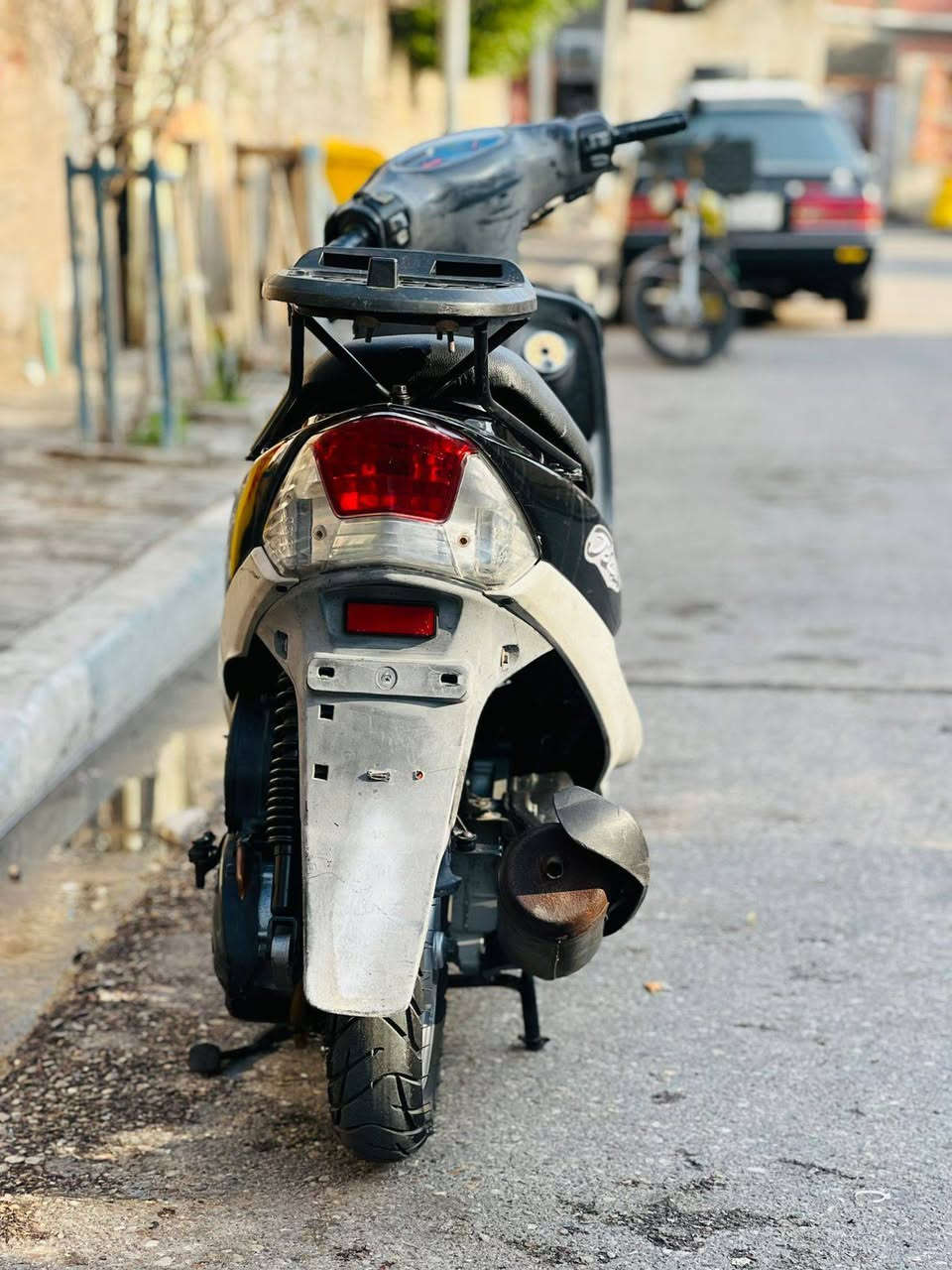 سلام عليكم شباب ماكس بلاديه للبيع زيرو ب800 وبيها مجال قليل مكاني بصره قبله ***********
