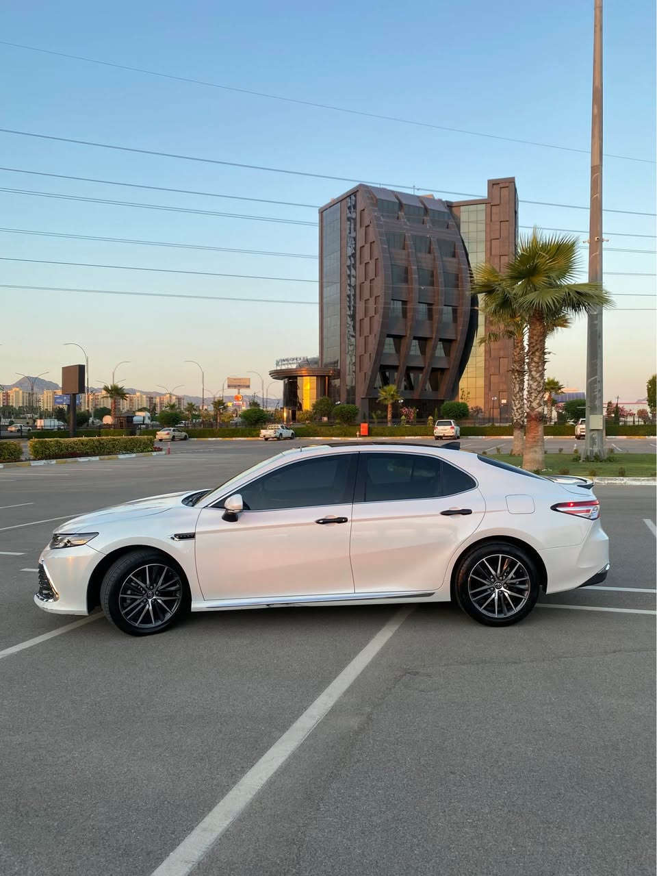 Toyota Camry XLE 2024 
السيارة كلين تايتل بدون اي ملاحضة 
مواصفات روسية  داتاشو بانوراما ٥ كاميرات 
داخل قيسي الگيج الكتروني 
يعني السيارة تجي فولل فولل مواصفات
ماشية ٣٥ الف كيلو 
السيارة تجميع صيني عل منافيست يابانية الأصلية 
سعر مميز ٢٤٤$ ورقـة و بيها مجال 
للمزيد من المعلومات اتصل على هذا الرقم 
كورك-واتساب
(***********) سميل, دهوك
