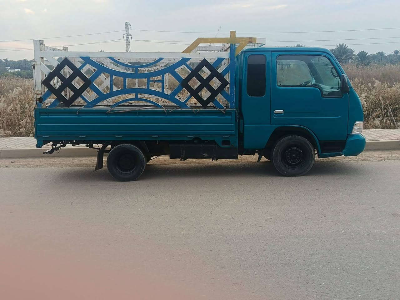 سلام عليكم كيه سامسونك موديل، 2000 ،،كير ،اكسل،،جديد صدر جديد 
تخم تاير جديد 
مصبوغة حزام 
فقط محرك خيط بخار قليل 
العنوان صلاح الدين قضاء الضلوعيه 
السعر 50وبيهه مجال قليل 
تريد تحويل.تيد وكاله 
رقمهه صلاح الدين 
الاستفسار ***********
***********

رقم شاصي واضح
