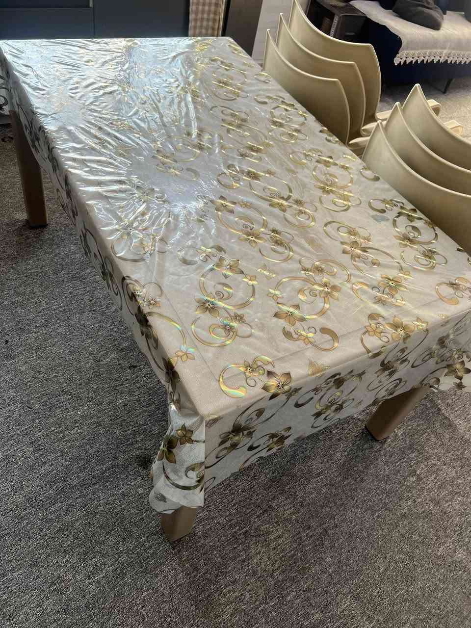 للبيع المستعجل 
كراسي حديد مصبوب بلاستك جدا قوي وكبير الكرسي ب١٠ 
الطبله كبيره متر ونص بيه كسر صغير ب١٥ 
التنور كبير ب٣٥ 
العربانه نضيفه وكبيره ب٥٠ 
كرسي الاطفال ب٥ 
مدات ثقيل حفر تركي ثلاث امتار ب٣٠
كارتونه شي ان مليانه ب٢٠ 
مكاني جسر ديالى الجديد الكرغوليه السايد الواحد


**إذا كنت صاحب هذا الإعلان وتريد حذفه لأي سبب، رجاءا أرسل رسالة إلى الدعم الفني**