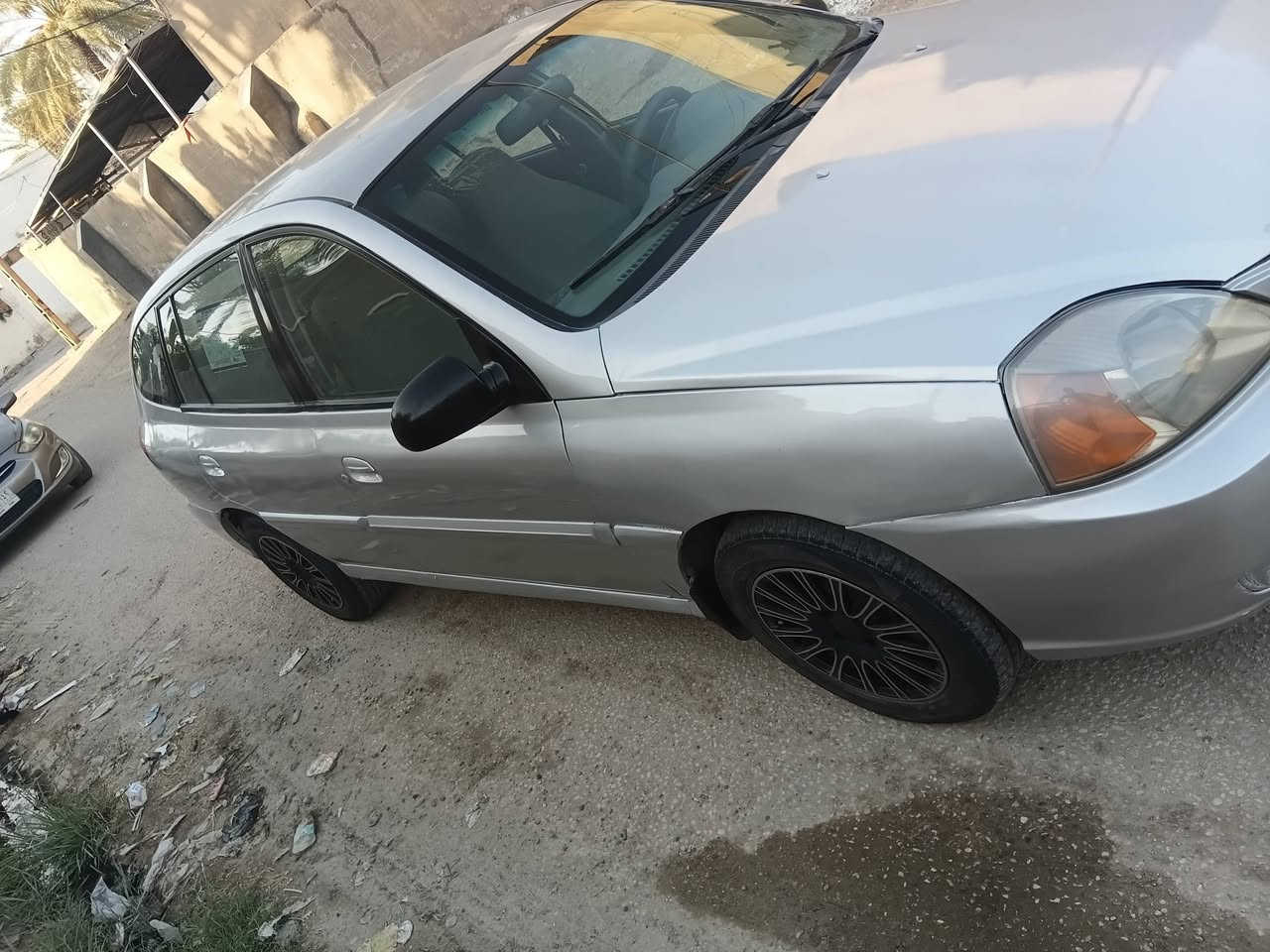 السلام عليكم سياره كيا ريو موديل 2004 سياره مصبوغه حزام جماليه وضرب جاملغ امامي محرك 1600 وكير مكفولات سياره تبريد بي نقص بصيط سياره احله من صوره رقم سياره بغداد سعر سياره 47 وبيه مجال مكان سياره بابل مشروع المسيب        ***********
