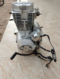 محرك ستوته لبيع نضيف   المحرك مفتوحه وحالين المحرك كامل مااناقصه شي جي...