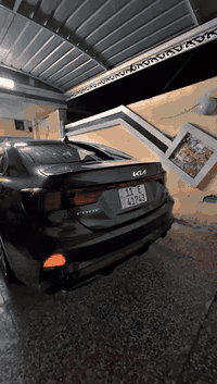 السلام عليكم
كيا فورتي 2022 ليبل واحد

فئة ال GT2

ماشية 44 الف ميل 

1/1

محرك 1600 توربو 

دبل اكزوز رياضي

كير (نمرDTC (7

فتحه 

تدفئة + تبريد بالمقاعد 

كشنات جلد وكهرباء مختمGT

تبريد ديجتال

شاحن واير ليس

تشغيل عن بعد 

شاشة حجم 10.5 انج الجبيره الفول 

خرائط GPS بلاديه 

ليدات خلفي وامامي 

ليد زنون 

رادار امامي وجانبي وخلفي 

حساسات خلفية 

قيادة ذاتيه 

تحديد مسار 

نظام كبح تلقائي عند الرجوع

سماعات Harmn 

دمام امامي وخلفي 

ليدات محيطية بلاديه 

ستيرن حرف D 

شفتات ستيرن 

سياره كل نقص مابيها 

رقم بغداد ب اسمي 

حادثها البنيد نفسه مصبوغ ربعه بدون تبديل وايرباك الدركه فقط طاك ومصلح 

السعر158$ وبيها مجال 

***********

صور الحادث مرفقة بالمنشور
