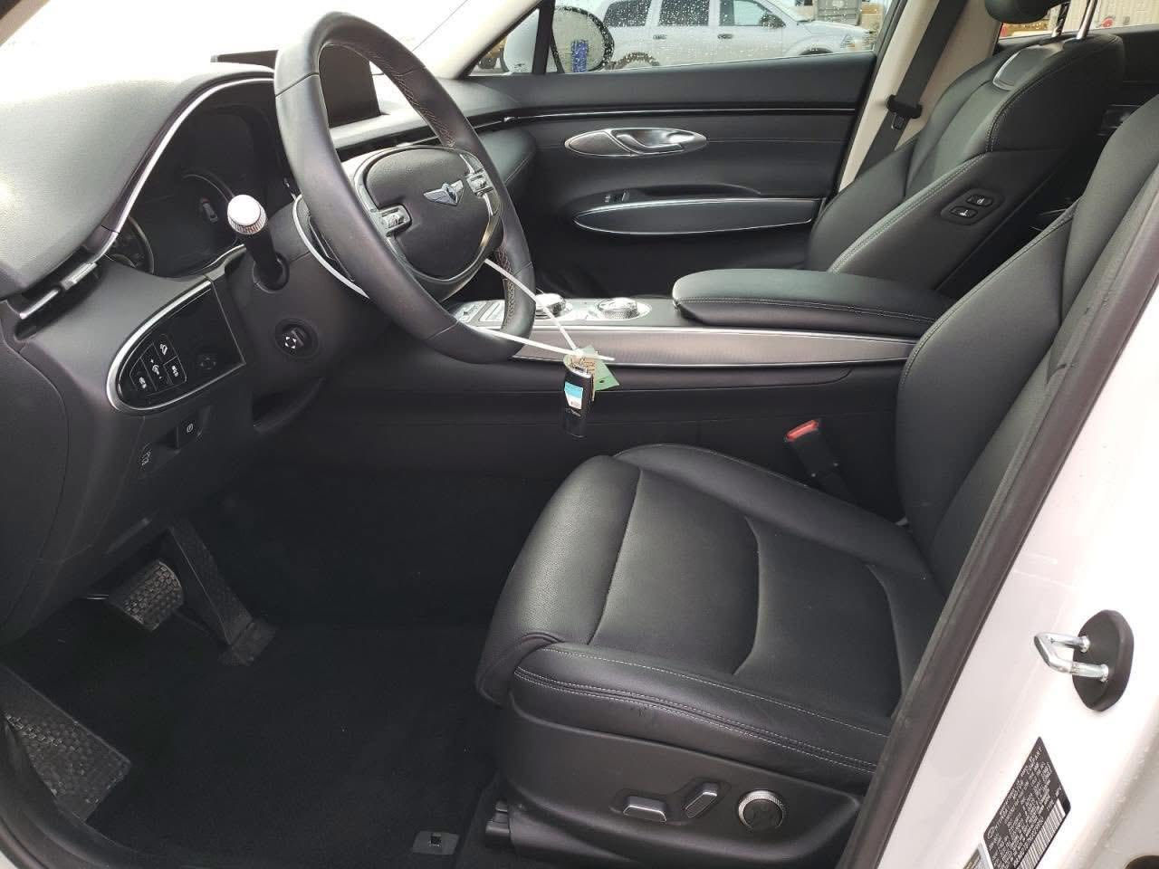 جينسز2022 حادث جاملغ السايق مبدل نفس ألون بدون ارباك السعر335$***********
