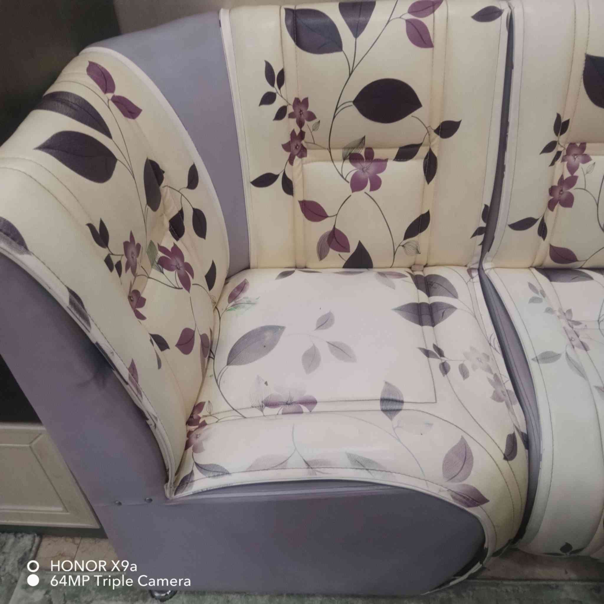 جلد تركي خمس مقاعد ديوان... نظيفدبيه بس قطعة وحدة بيها شق الاستفسار خاص المكان  بغداد حي البنوك
#للبيع_بالعراق
#عروض_بغداد
#بيع_وشراء_عراق
#تسوق_عراقي
#لاتفوت_الفرصة


**إذا كنت صاحب هذا الإعلان وتريد حذفه لأي سبب، رجاءا أرسل رسالة إلى الدعم الفني**