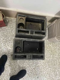 للبيع صندوق داخل اتيكو عدد2سعرواحد٥٠الف07507945196