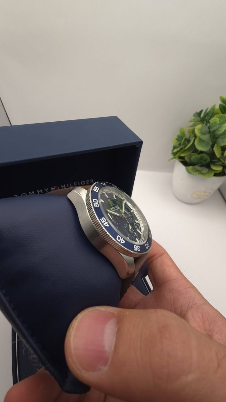ساعه جديده غير مستخدمه من 
ماركه 
Tommy

السعر ع خاص


**إذا كنت صاحب هذا الإعلان وتريد حذفه لأي سبب، رجاءا أرسل رسالة إلى الدعم الفني**