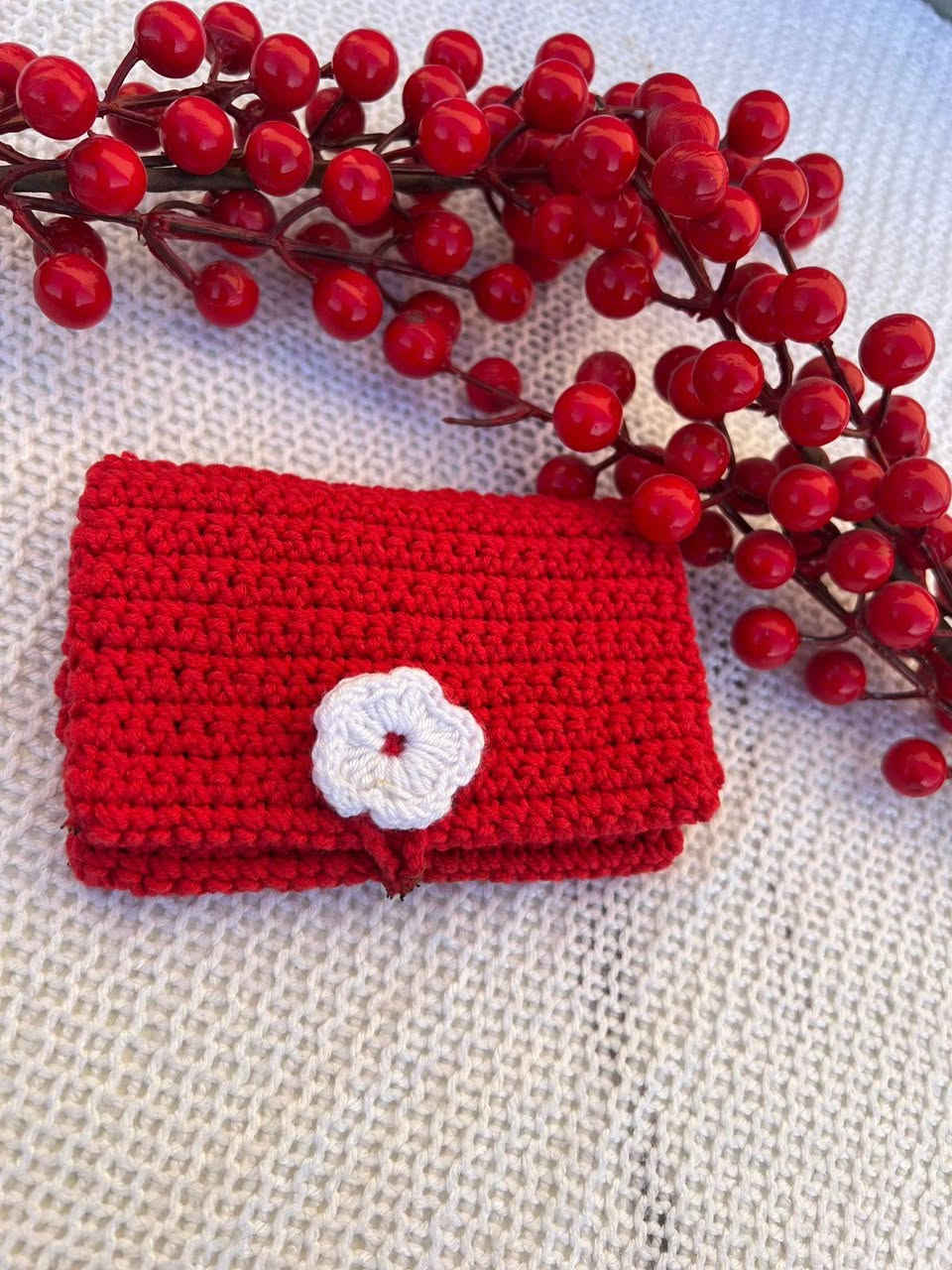 ✨ قطعة كروشيه مصنوعة بحب وتفاصيل تخطف العين 🤍🌹🧶
شغل يدوي مرتب ولمسة مميزة لكل شخص يحب القطع المختلفة. للحجز أو الاستفسار راسلوني 
يوجد خدمه توصيل 🚗
ريشه وغرزه


**إذا كنت صاحب هذا الإعلان وتريد حذفه لأي سبب، رجاءا أرسل رسالة إلى الدعم الفني**