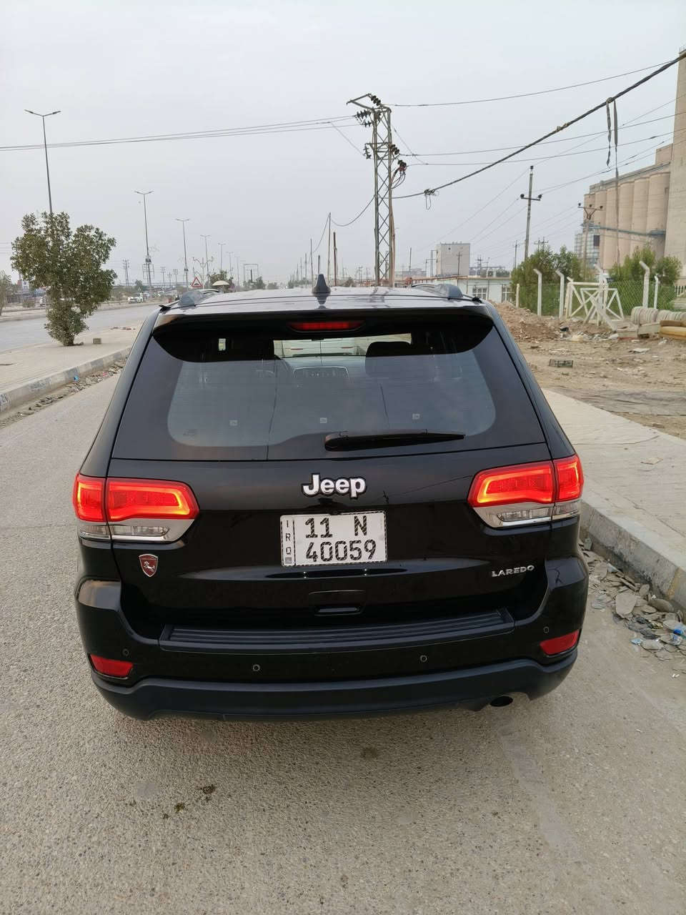 السلام عليكم جيب لاريدو 2017 كلين تايتل بيه تقرير مياه شرط تعمل وتسير سيارة على وضع الشركة كفالة عامة حتى الدعاميات بدون ضربة ولا صبغ ولا تبديل سيارة جديدة وبرغي نقص مابيه السعر 180وهاذا رقمي مكاني ديوانية 
*********** مواصفات نص فول 
بصمة +كامرة خلفية+حساس 
تشغيل عن بعد 
شاشة جبيرة 
شفتات ستيرن 
اطفاء ذاتي+توقف ذاتي رقمه بغداد باسمي السعر 180مكان السيارة الديوانية واي ستفسار اتصل ماجاوب خاص ***********
