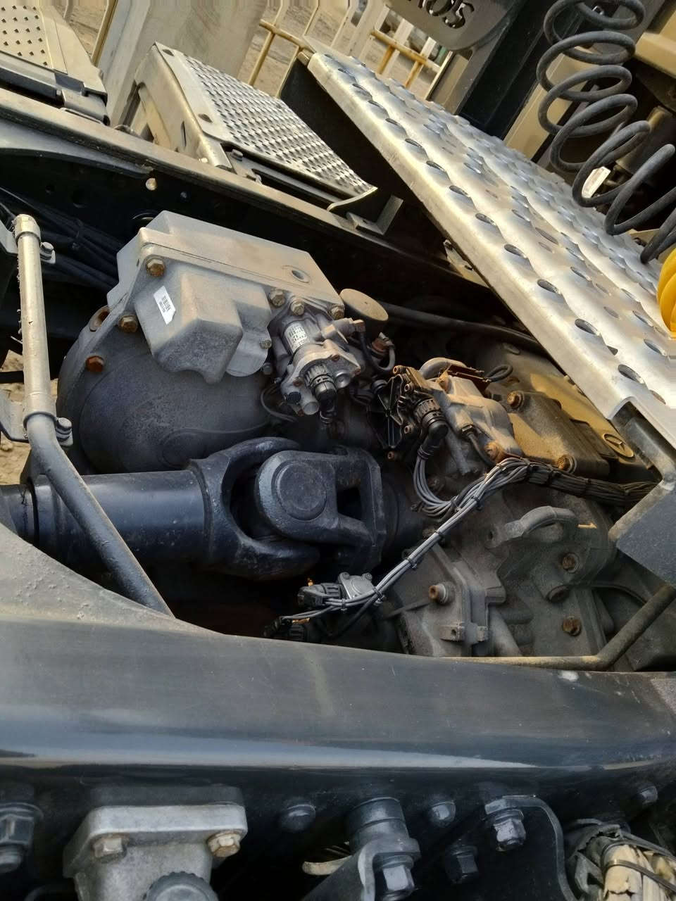 السلام عليكم اكتروس سكس جوبلس دخول جديد حجم 2660 ريتايدر ثلاجه عرجه 12نمره عنوان  بغداد (***********)
