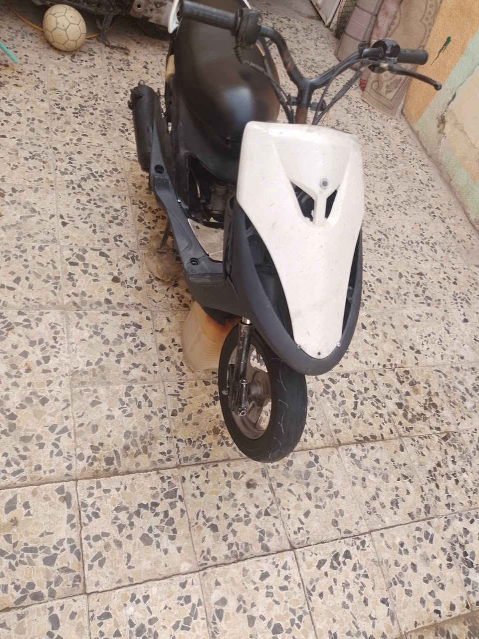 سلام عليكم شباب دراجه البيع ماكس عدله ومراوس بكير الدراجه نضافه فول وشوفت عينك الدراجه ما عايزه شي المكان نجف السعر خاص ول مو شراي لا يعلق من يمه بس الشراي يراسل نفس الصفحه


**إذا كنت صاحب هذا الإعلان وتريد حذفه لأي سبب، رجاءا أرسل رسالة إلى الدعم الفني**