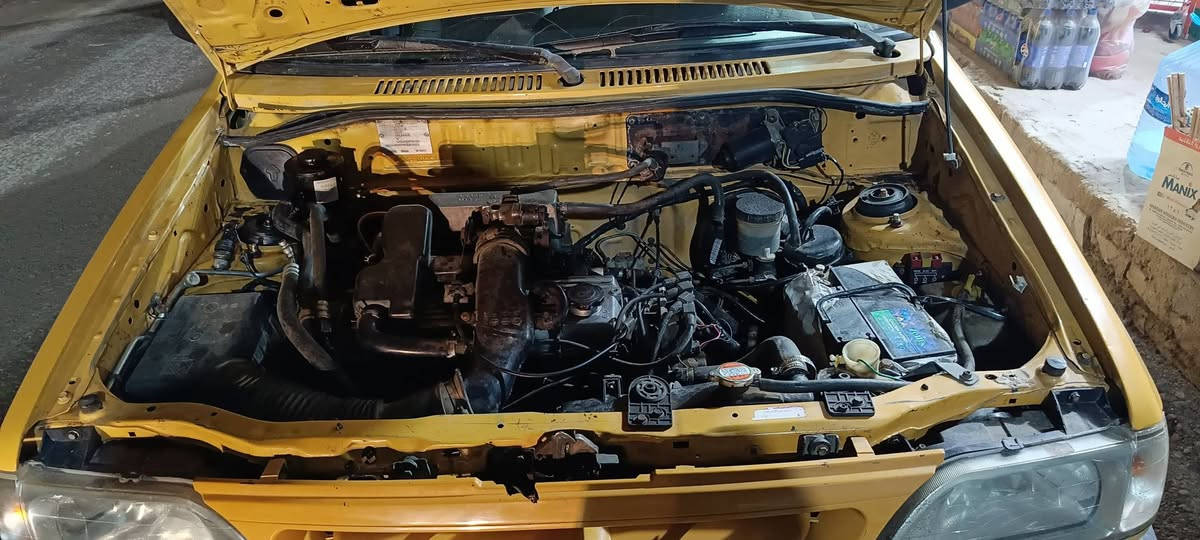 اسلام عليكم شباب للبيع فقط سايبا موديل 2012بغداد اجره  السياره كفاله عامه من الصبغ والتبديل بدون حادث فقط بارد باب الخلفي بسيط مكينه كير كلج صدر امامي خلفي كهربائيات تخم تاير جديد سياره جاهزه المكان بغداد شرط التحويل السعر المطلوب 32 للاتصال ***********
