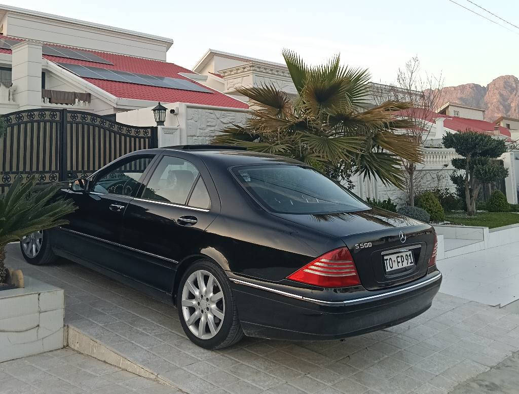 ئه دمين 💖 
مارسيدس مؤدئل
S class 350/2006
تازه داخل بوه
دوبه ى ته نيا موسه 
براوه نيه))به شه رت
ته نيا شوين موسه كان بؤياغه 
ته بريت مزبوته له سه رسويچ
مه كينه 350 V6 
شه ش پستؤن مه كينه مرغوب
فول فول مواسه فاته سلايت
كوشن جلد كوشن كاره باى كوشن خزن كوشن هيته ر كه له كاره باى 
گئرتؤماتيك سپؤرت عادى
سيدى بؤكس شه ش سيدى
چوار ويلو تايه ى لؤكه 
يه ك دينارمه سره فى نيه 
مالى دؤسته 
گؤرينه وه ده كه م
شوئن رانيه *********** أربيل, العراق
