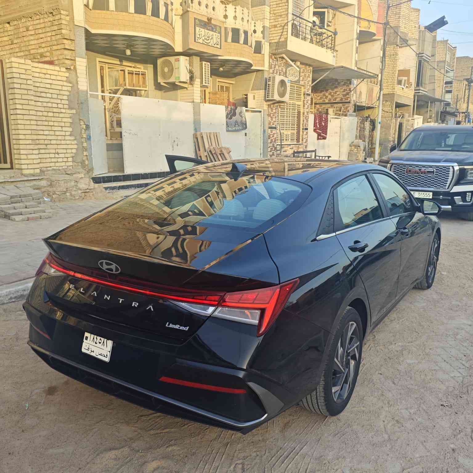 السلام عليكم سياره النترا 2025 لمتدد ماشيه 17 إلف السعر 165 حادث جاملغ خلفي فقط ***********
