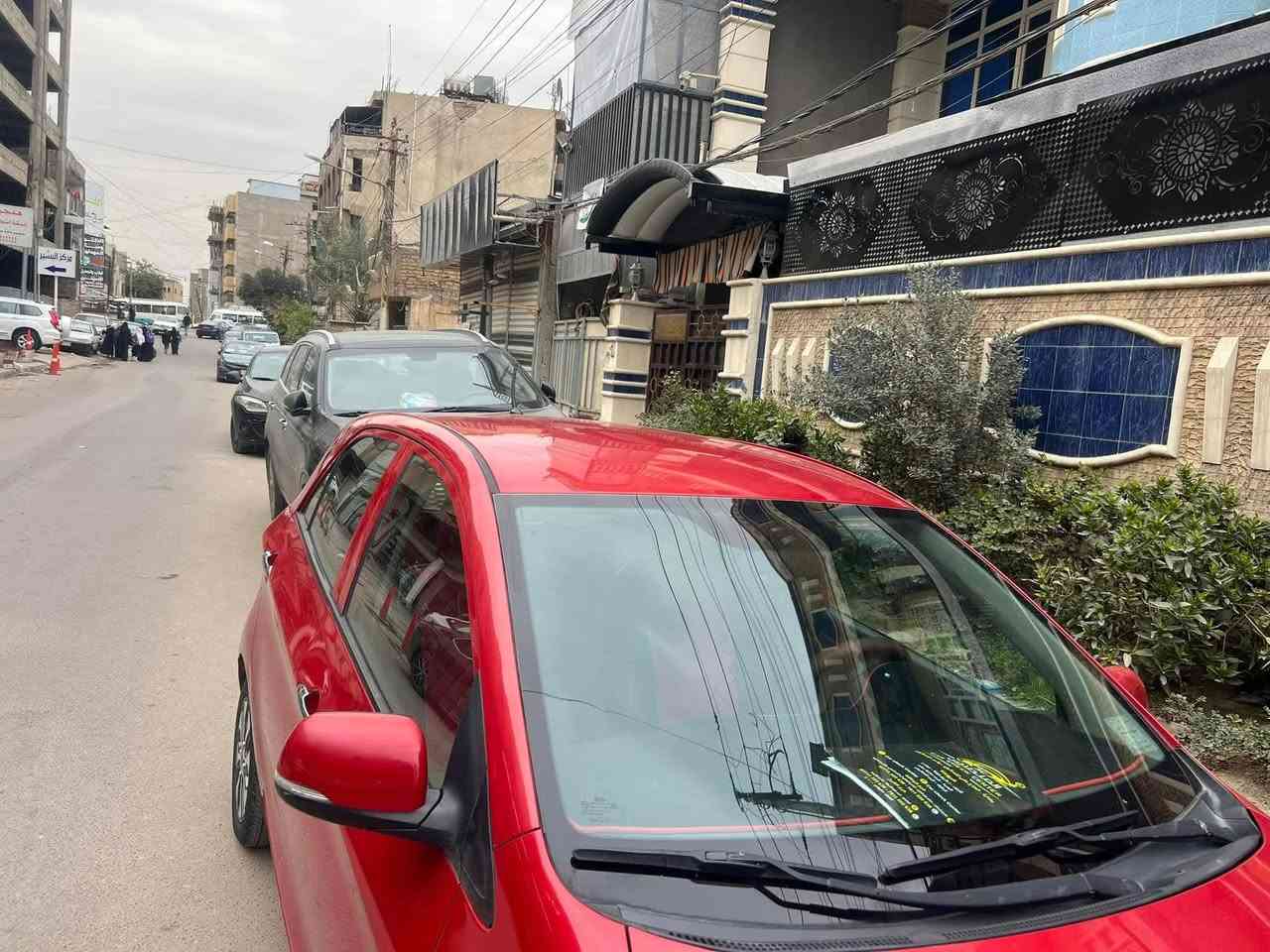 السلام عليكم  بيكاتنو موديل 2017 خليجي بيه صبغ جاملغ صفحه الصدر والدعاميه الاماميه لبيع مكانه الكراده السعر ٩٠ وبيه مجال الشراي يتصل ***********
