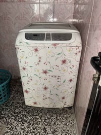 ذني الغراض للبيع للاستفسار مراسله الصفحه او وتساب 07762053864