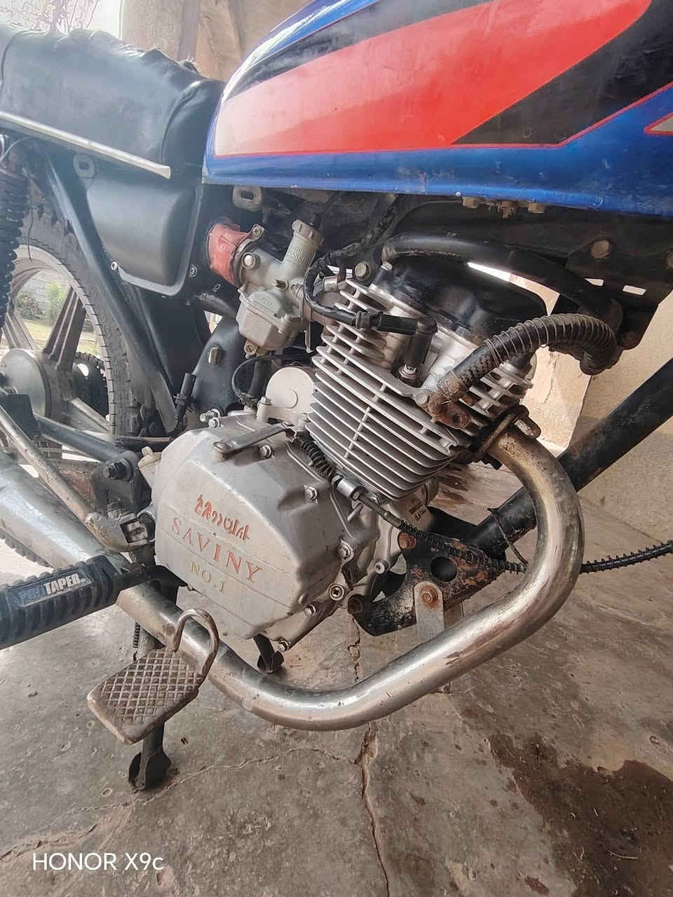 دراجه سعر 275.   ***********
