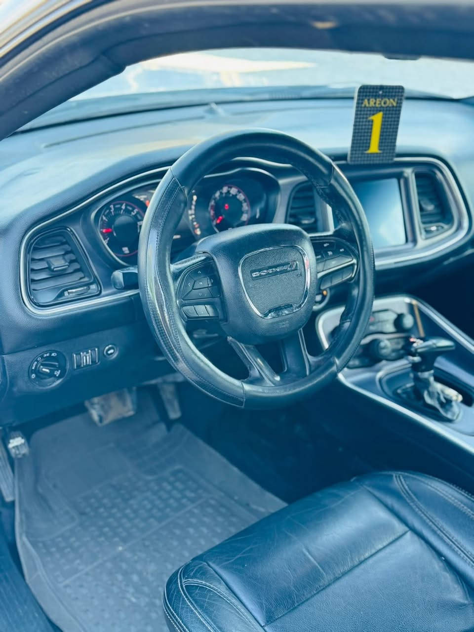 جالنجر 2018 رقم بغداد SXT جاهزه ومبيها نواقص نصبه حلوه بيع او مراوس السعر 157 $ مناسبه كلش وحادثها خفيف لاشاصي لا دواخل مكاني بابل - الشوملي للاستفسار ***********
