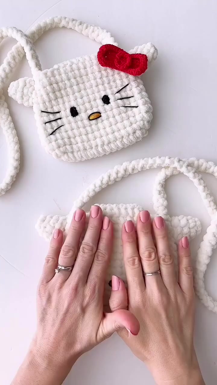 شغل يدوي بسيط لكن أنيق#explore #اكسبلور_فولو #كروشية#حقائب


**إذا كنت صاحب هذا الإعلان وتريد حذفه لأي سبب، رجاءا أرسل رسالة إلى الدعم الفني**