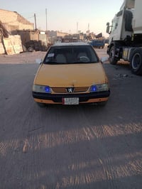 بيجو 405 • الزبير