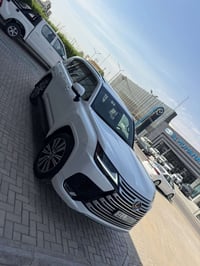 السعر ١١٧ الف دولار يعني ١١ دفتر و٧٠ ورقه 🔥🔥  لكزس ٢٠٢٤ بلاتينيوم ساز ...