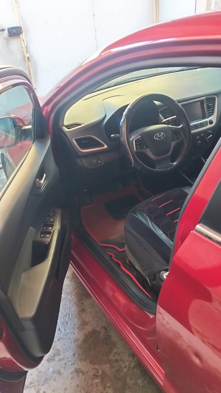 اكسنت ورارد امريكي موديل 2021
ماشيه 37
بدون تبديل اي قطعه فقط بارد
حادث موضح بلصور
بدون ايرباك
محرك 1600 دوش
سياره جديده واستخدام شخصي 
دوشمه جديده بلون السياره 
ارضيات جديده
جدا نضيفه
مكاني زعفرانيه 
السعر 135 وبيها مجال بسيط

***********
