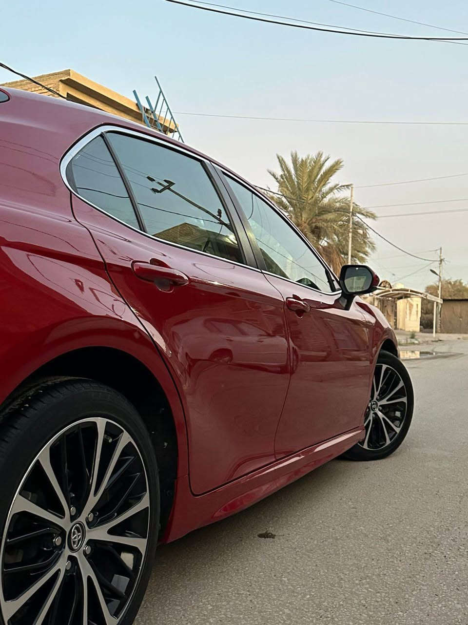 السلام عليكم 
النوع والموديل /كامري ٢٠١٩ رقم بغداد
الفئة/se مواصفات معروفة
الممشى/ 78 mi بدون ايرباك 
الحادث / جاملغ خلفي وقبق الجنطة + باب صبغ كلير + بارد باب السايق + رصعات صغار عدد ٢ بالبنيد
النقوصات/ حداديه اماميه جهة اليمن الدعاميه الاماميه يرادلها ترتيب قبق الجنطة جراد قليل 
* ولا گلوب مشتغل بالدشبول 
الگير والمكينة / عالبلاد 
السعر ١٥٨ وبيها مجال اكيد 
العنوان بابل المسيب 
***********
*ملاحظه صور الحادث واتساب المحاويل, بابل
