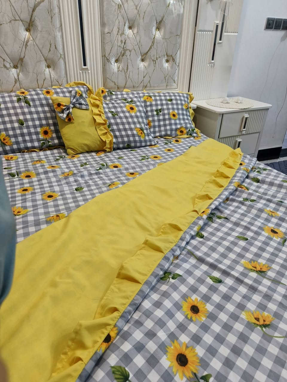 خياطة 🪡
فرشة جرباية حسب الطلب للنجف 💛
بهالجمال والالوان التفتح النفس القماش همايون الاماراتي الاصلي شرط
تلبيس داخلي 4 جهات لاستيك  + كشكش 3 جهات + كفر لحاف نهاية كركش وسحاب + مخاد عدد 4  🪡
للاستفسار عن الالوان والتفاصيل خاص
يوجد توصيل كافة المحافظات 🧡


**إذا كنت صاحب هذا الإعلان وتريد حذفه لأي سبب، رجاءا أرسل رسالة إلى الدعم الفني**