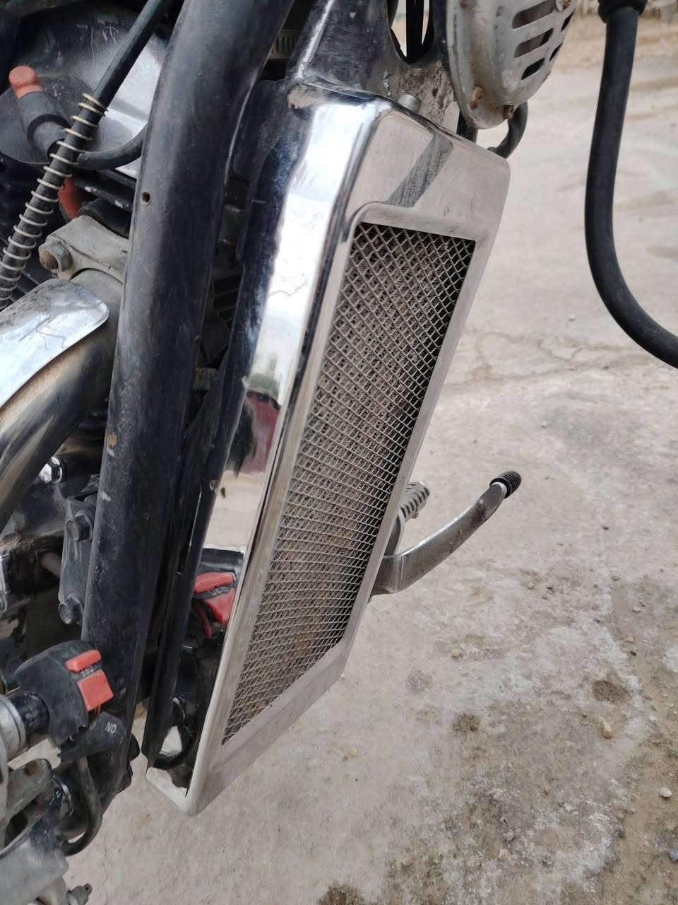 السلام عليكم ورحمة الله تفصيخ هوندة ستد متوفر توصيل ***********
