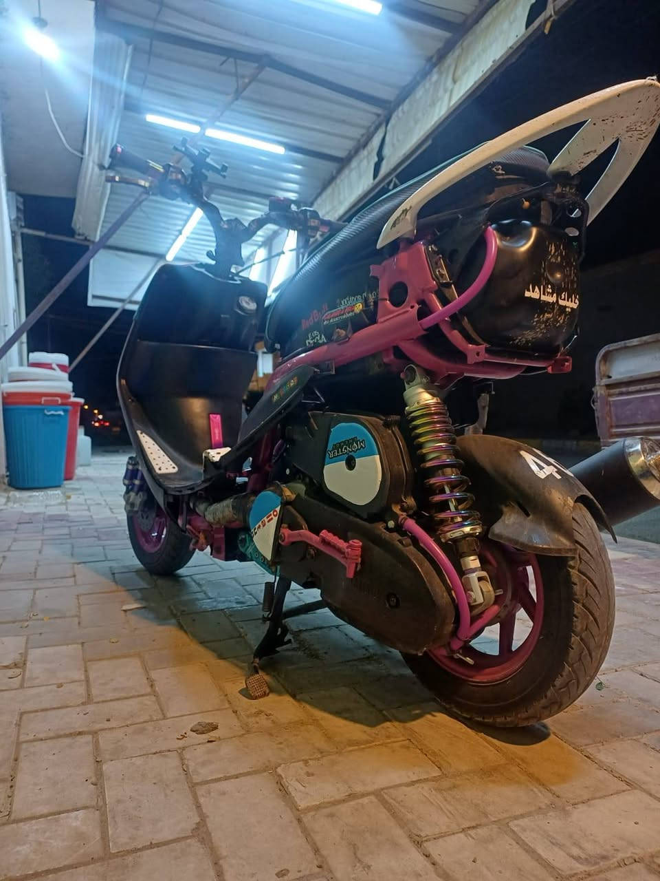 مكلف بالنشر دراجه ماكس رياضي للبيع تزويد كامل المكينه ٤٩ ابلادي برغي مامفتوح بيه دراجه نضيفه كلش السعر ٩٥٠ قفل هذه رقم راعيها *********** الرقم بي واتساب المكان طويريج الخيرات
