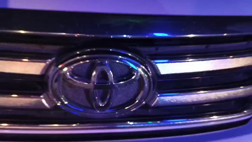 هايلوكس للبيع 🌟
موديل SAS 2020 فور ويل 
ماشية 160 الف
كير اوتوماتيك
كشنات تبريد
كامره خلفيه
رقم اربيل وبأسمي
مكان : بغداد 
تخم تاير جديد
سياره جديده ما تصرف عليها دينار واحد
السعر : 265 
رقم : ***********☎️☎️
