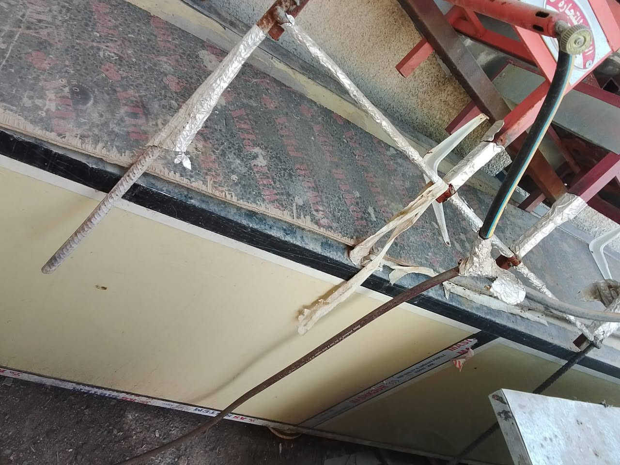 بريمزات. 65 وميز جام خانه وميزه لبيع مال فلافل ***********
