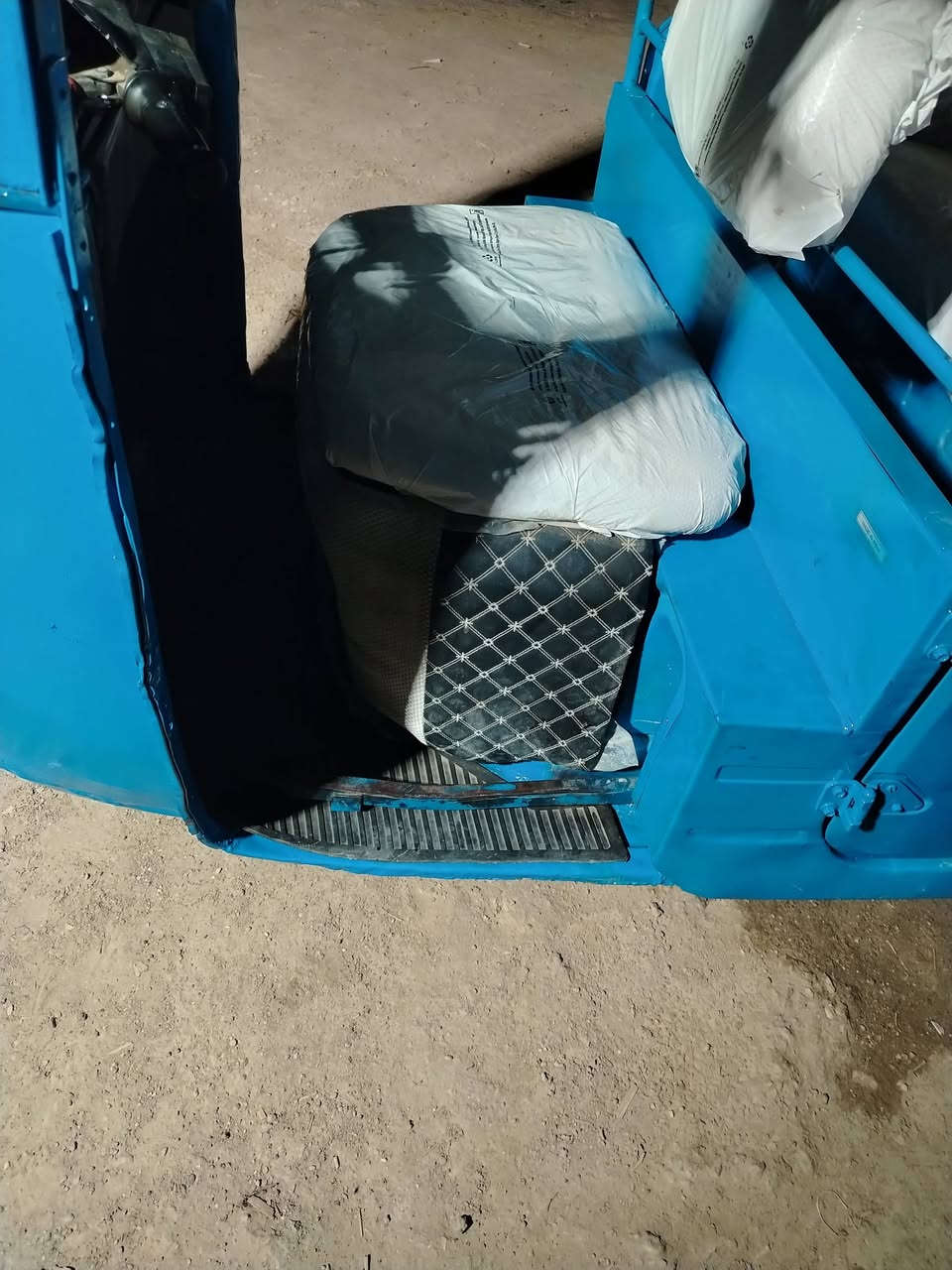 موديل ١٥ تعمير دراجه ٢٠ رقم نكليزي جاهزه للعمل ضفاير جدد كله جديد  ***********. مكاني فجر
