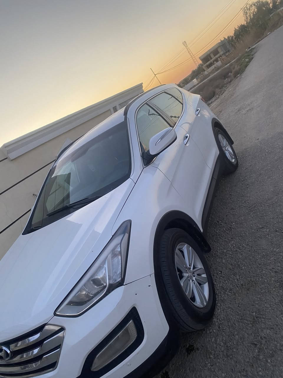 السلام عليكم سنتافيا للبيع موديل 2014 السياره فول عدا البانوراما بيها قطعتين والثالثه كلير فقط السياره محرك 4 سلندر 2.0 تيربو تدفئه كشنات بردات خلفيه نقط عمياء بل مري شاشه جبيره كشنات جلد داخل لونين السياره بسمي ورقم جديد السعر140 وبيها مجال للاتصال *********** غير متوفر على الخاص
