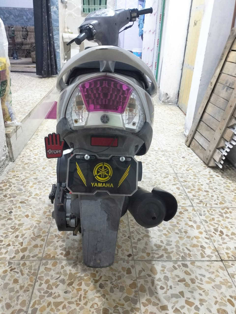 سلام عليكم  درجة ماكس عدله كفاله عامه صارله 10 ايام من طلعته ختم واحد ويه المحرك السعر مليون وخمسين قفل المكان حيانيه


**إذا كنت صاحب هذا الإعلان وتريد حذفه لأي سبب، رجاءا أرسل رسالة إلى الدعم الفني**