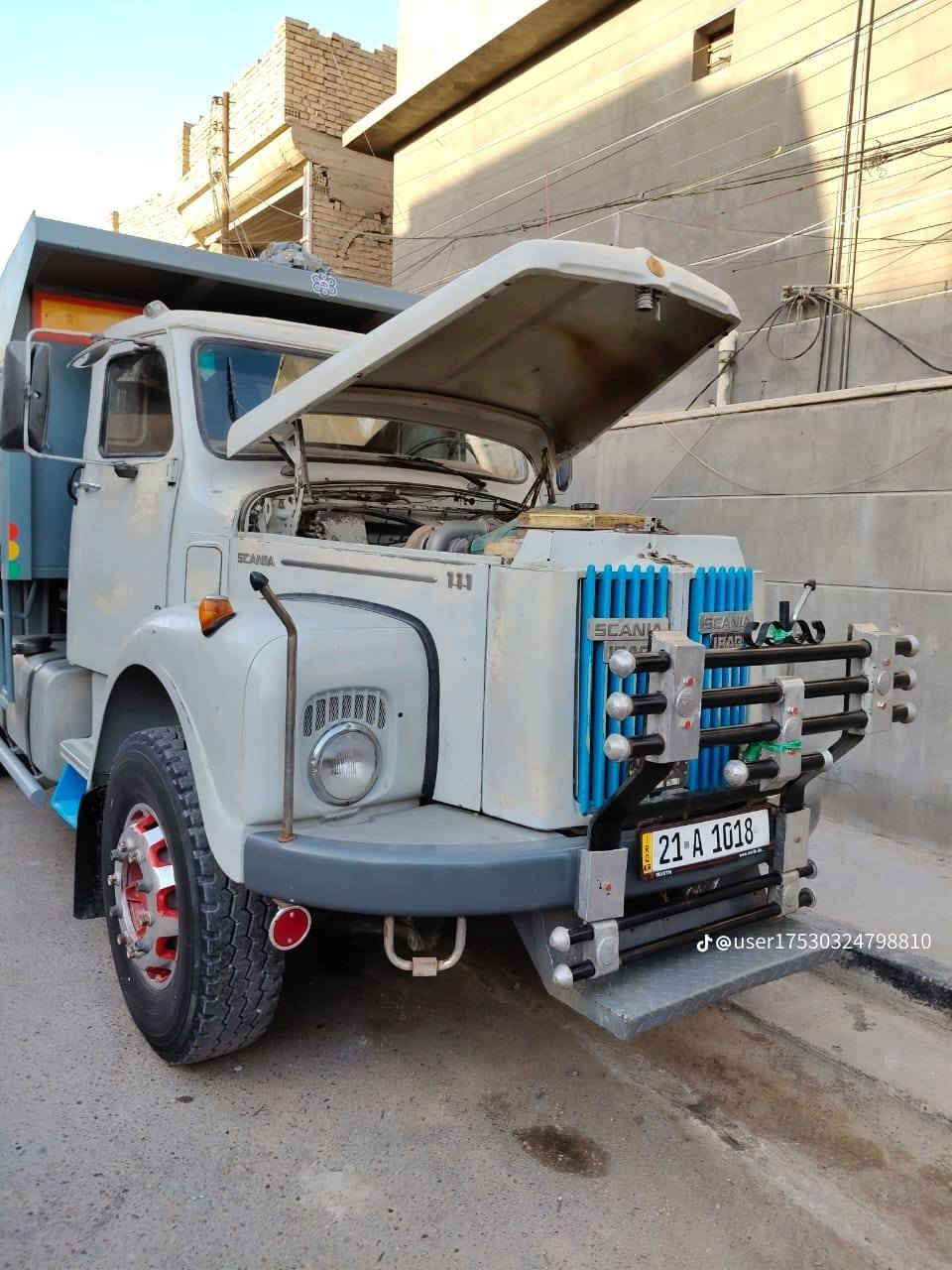 سلام عليكم سياره للبيع ميه 111 رقم المبايل ***********
