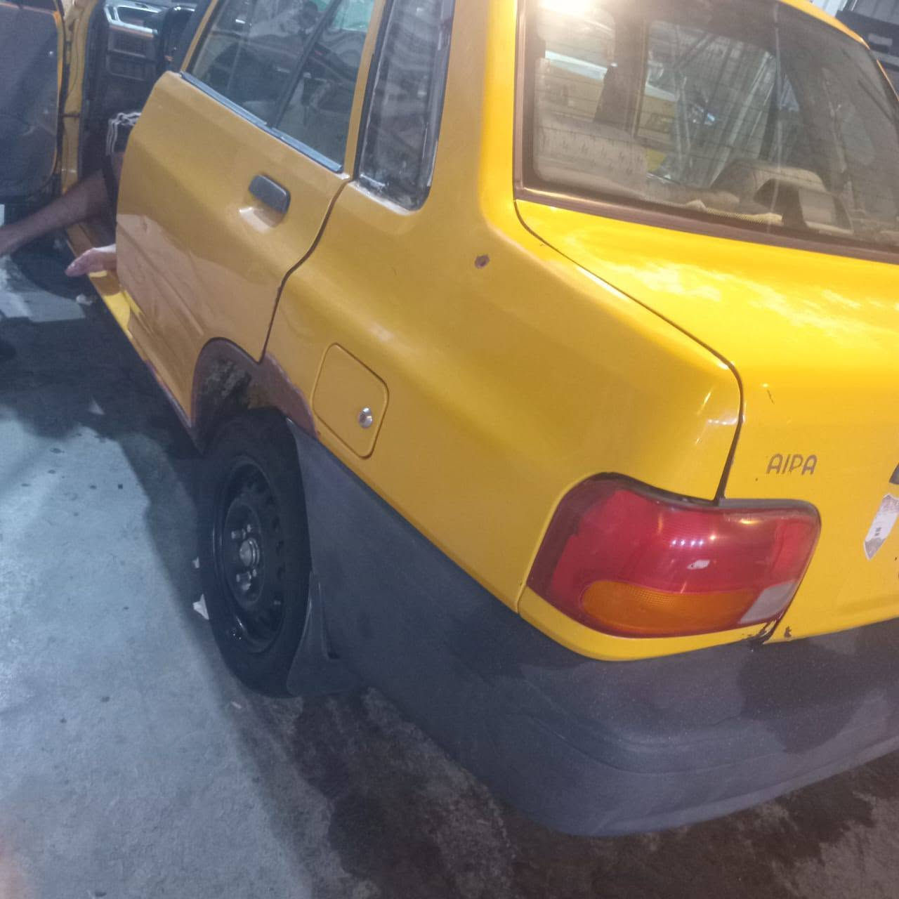 سايبا لبيع موديل 11غرمات مصفره مكينه تعبانه بس كير جديد هيئه عل مشتري مامسجله السعر15وبيه مجال بسيطه.***********
