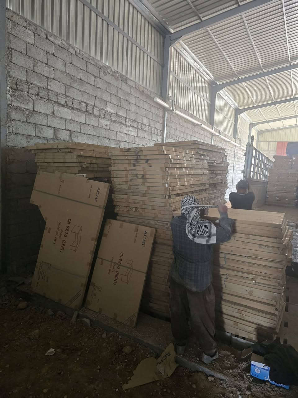 ميز مكتبي جوه سعر تكلفه تصفيه مخازن للاستفسار اتصال ***********
