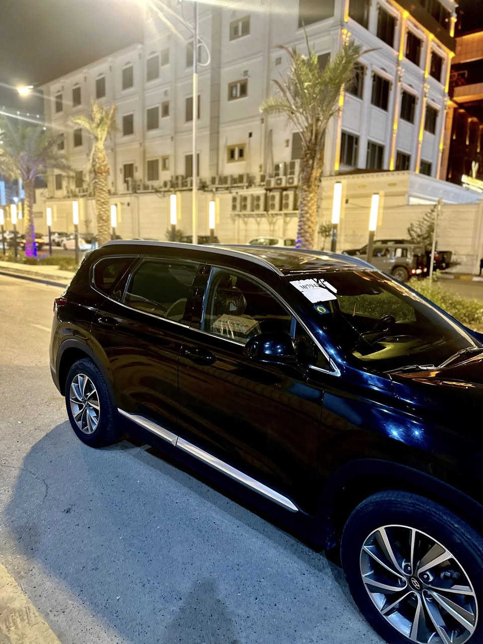 سلام عليكم سنتافيه 2020 ماشيه85 ميل اربعه سلندر 2500 سياره بسمي بيها هواي موصفات مستعجل على بيعه ***********السعر 190 بيها مجال
